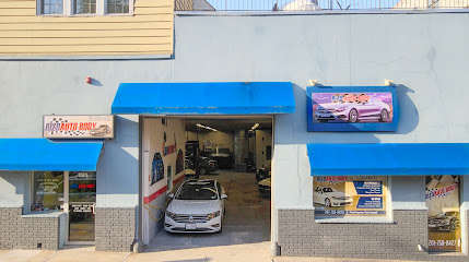 Rizo Auto Body LLC