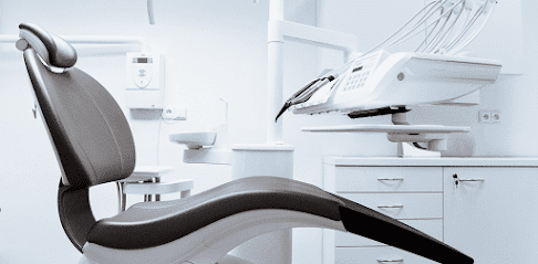 Chicago Family Dental Center: Gary Wegmann, DDS